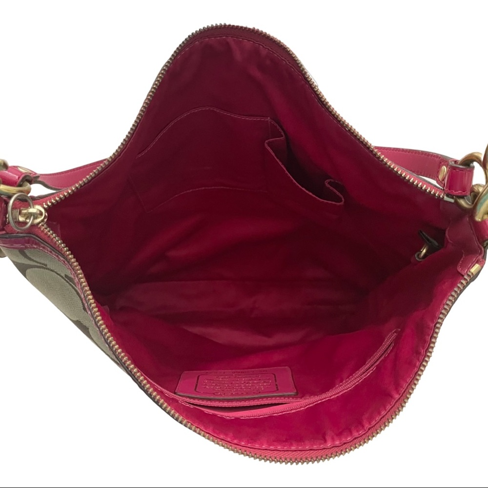 PURSE AND WALLET: COACH 2-Way Signature Khaki & Pink File Bag & Keychain Wallet - Picture 4 of 11